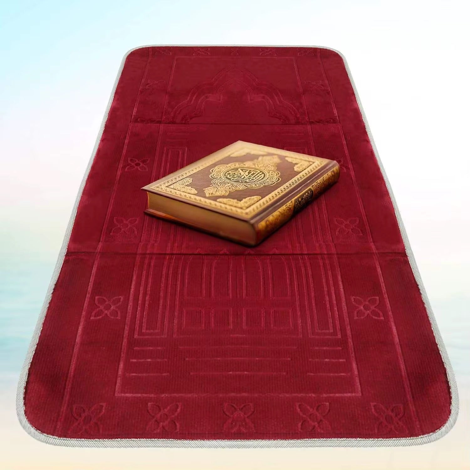 Foldable muslim rug